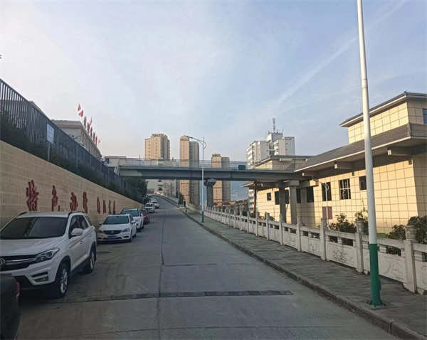 旬陽(yáng)市職業(yè)技術(shù)教育中心圖書(shū)科技樓過(guò)街天橋項(xiàng)目 旬陽(yáng)市職業(yè)技術(shù)教育中心圖書(shū)科技樓過(guò)街天橋項(xiàng)目